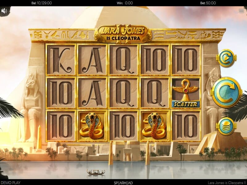 Funciones de Lara Jones is Cleopatra II slot online